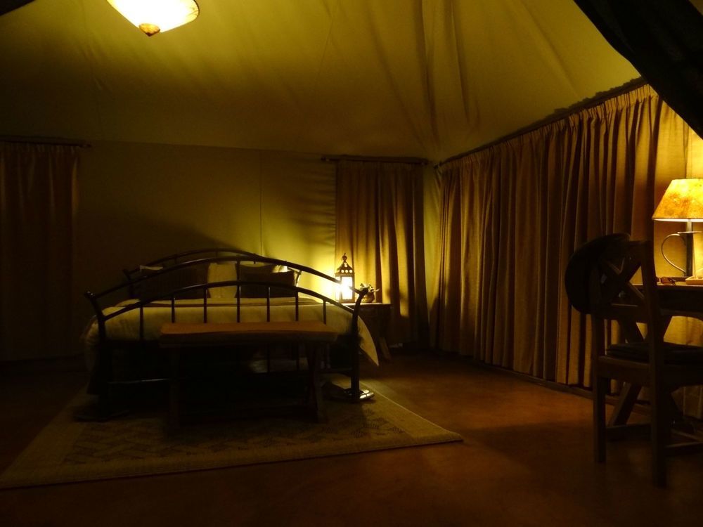Ikweta Safari Camp Hotel Maua Екстериор снимка