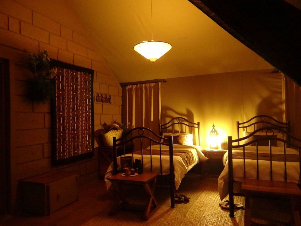 Ikweta Safari Camp Hotel Maua Екстериор снимка